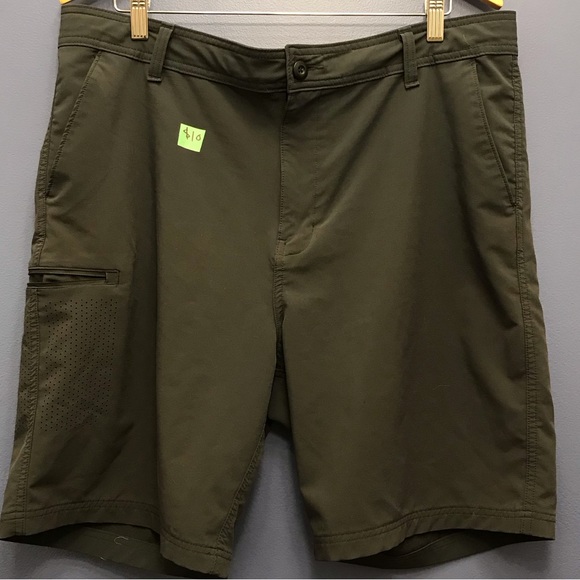 Wet/dry men’s shorts - Picture 1 of 4